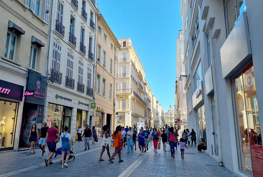 Rue commerçante