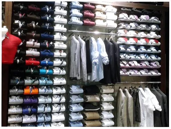 7 Camicie — photo