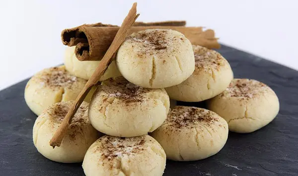 Spécialité de la maison Péchés Gourmands à la cannelle
