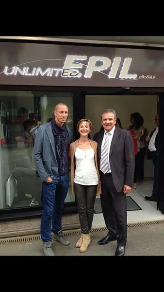 Inauguration du centre Saint Quentin en Yvelines , présence de notre ambassadeur Fred Bousquet , virginie ( franchisée) accompagnée du maire !