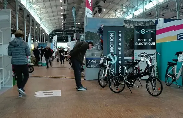 AC-Emotion présent au salon de la mobilité urbaine.