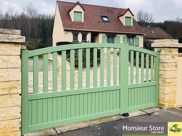 Portail motorisé Monsieur Store.