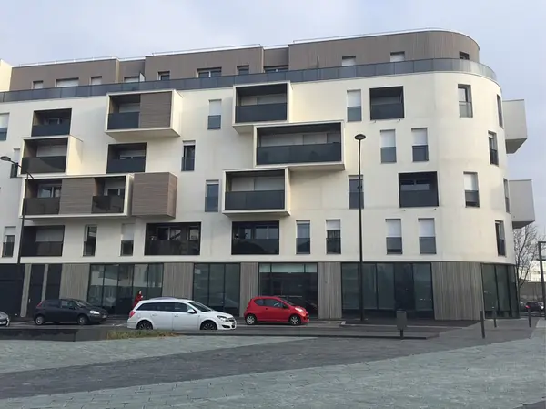 77100 Meaux à Meaux — photo