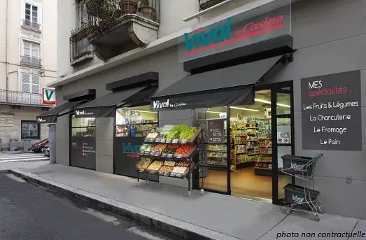   à  — photo