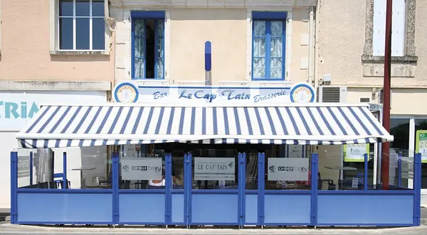 85200 Fontenay-le-Comte à Fontenay-le-Comte — photo