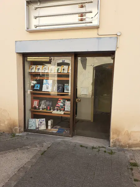Local commercial - 30m² à Vesoul — photo