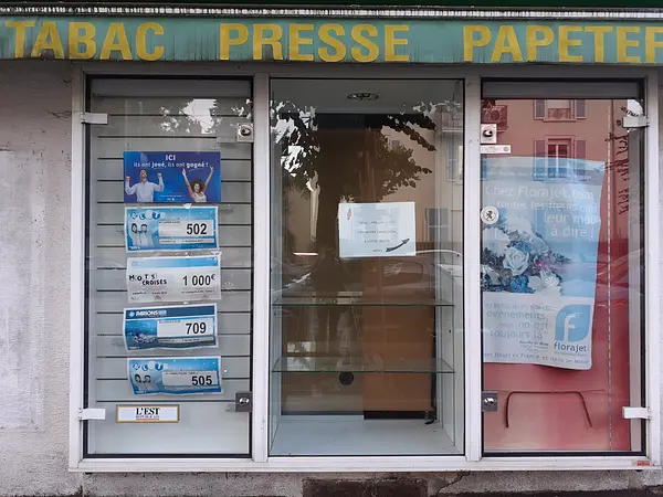 Local commercial - 120m² à Vesoul — photo