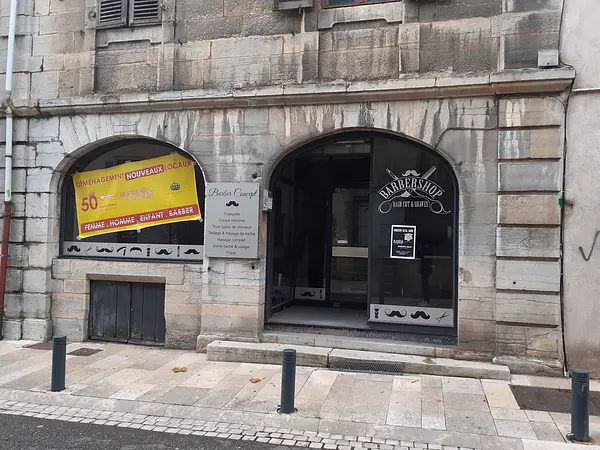 Local commercial - 50m² à Vesoul — photo
