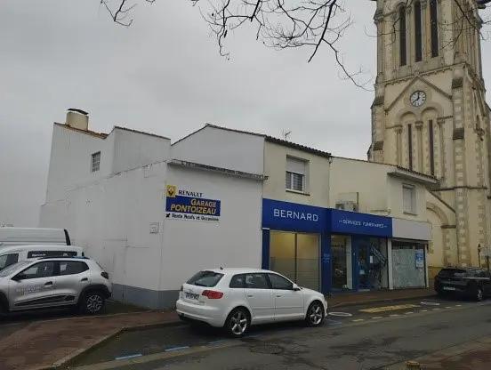 Local commercial centre-ville Challans à Challans — photo