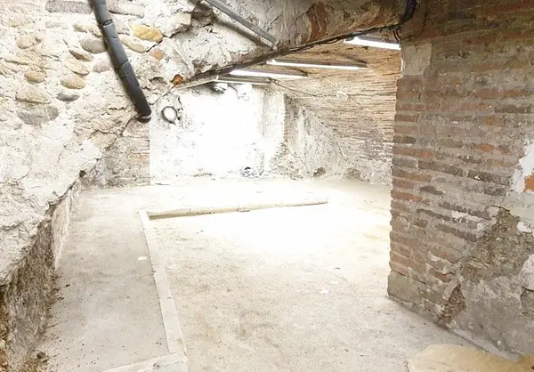 local commercial 280m2 à Albi — photo