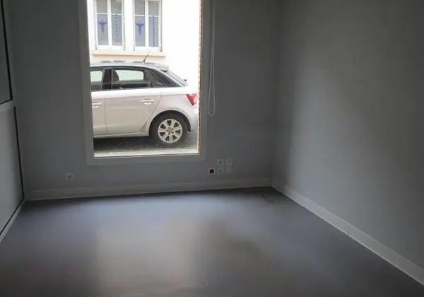 Local commercial 83m2 à Albi — photo