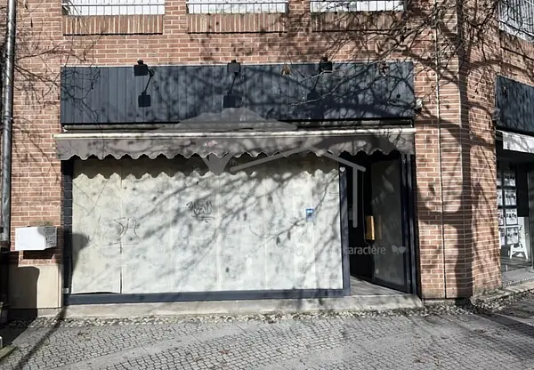 Local commercial 81m2 à Albi — photo