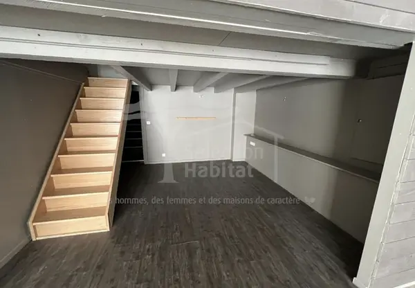Local commercial 81m2 à Albi — photo