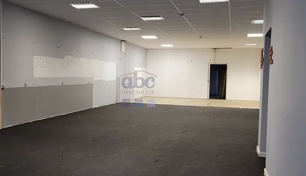 Local commercial 130m2 à Albi — photo