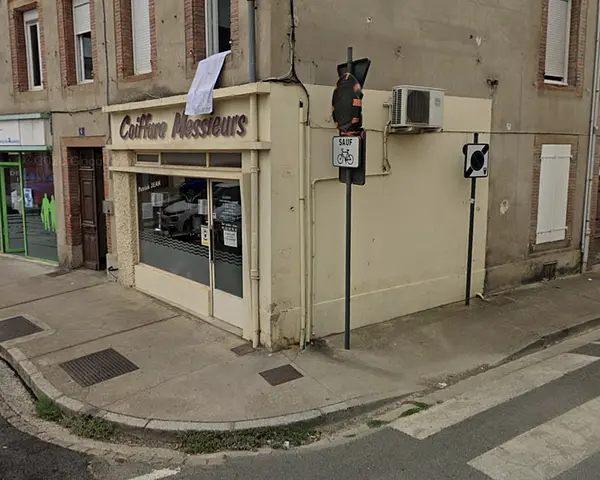 Salon de coiffure homme à Albi — photo