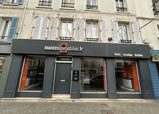 Avenue de la République  à Mantes-la-Jolie — photo