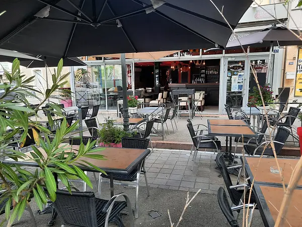 Fonds de commerce - Bar Pizzeria à Pont-Saint-Esprit — photo