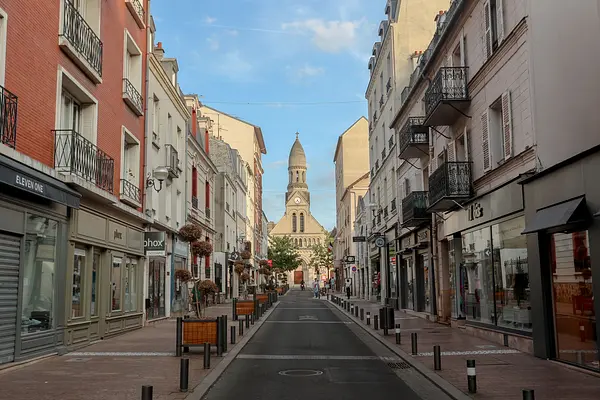 A louer / Local commercial  à Enghien-les-Bains — photo
