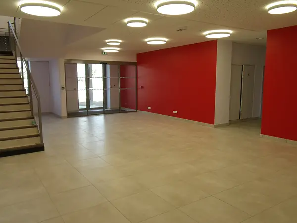 Locaux administratifs à Châteaudun — photo