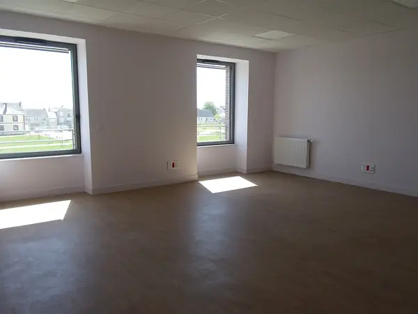 Locaux administratifs à Châteaudun — photo