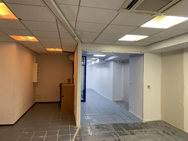 Local commercial à Dax — photo