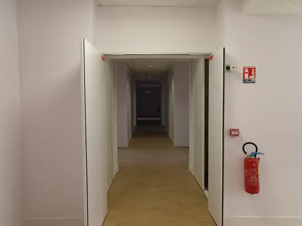 Locaux administratifs à Châteaudun — photo