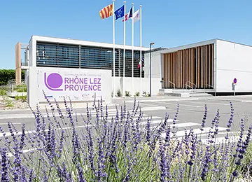 CC Rhône Lez Provence  à  — photo