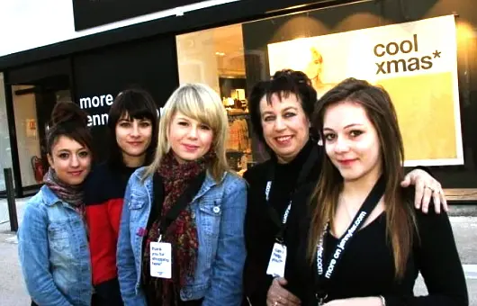 Carton plein pour l'opération Franchiseo: Jennyfer, Sepia, Territoire d'Hommes...
